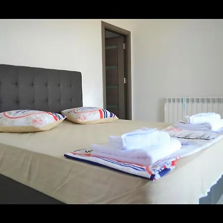 Apartament Zona Opera Ap 4 Apartment Mamaia